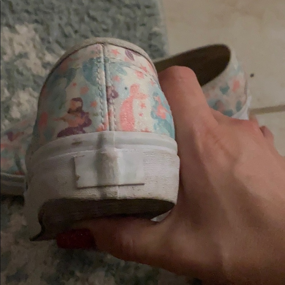 🧜🏽♀️🧜🏽♀️MERMAID VANS🧜🏽♀️🧜🏽♀️ - Picture 3 of 5
